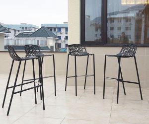 The Allure of Metal Chairs in Minimalist Design